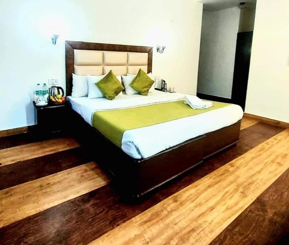 Hotel Kalinga Intercontinental Manali Exterior photo